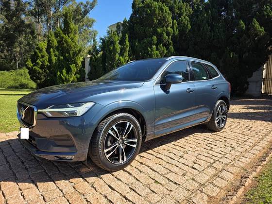 VOLVO XC60 2.0 T5 GASOLINA MOMENTUM AWD GEARTRONIC VOLVO XC60 2.0 T5 GASOLINA MOMENTUM AWD GEARTRONIC